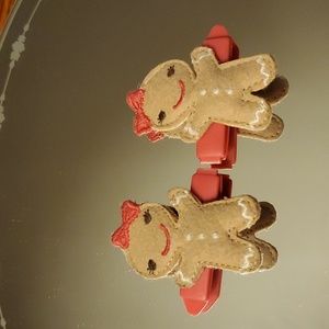 Gymboree Gingerbread Girl Clips 2009